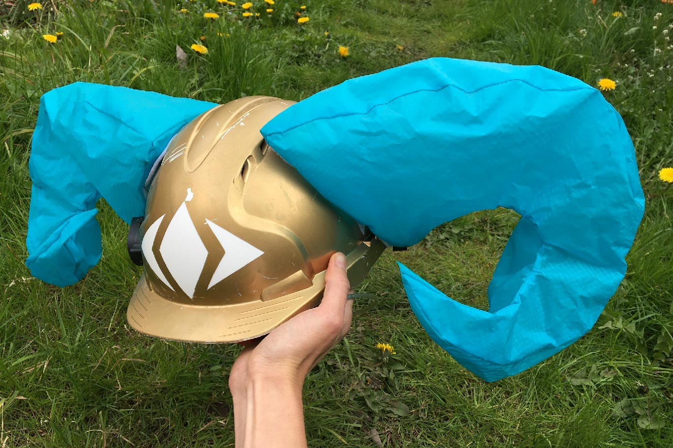 Image of inflatable horn helmet